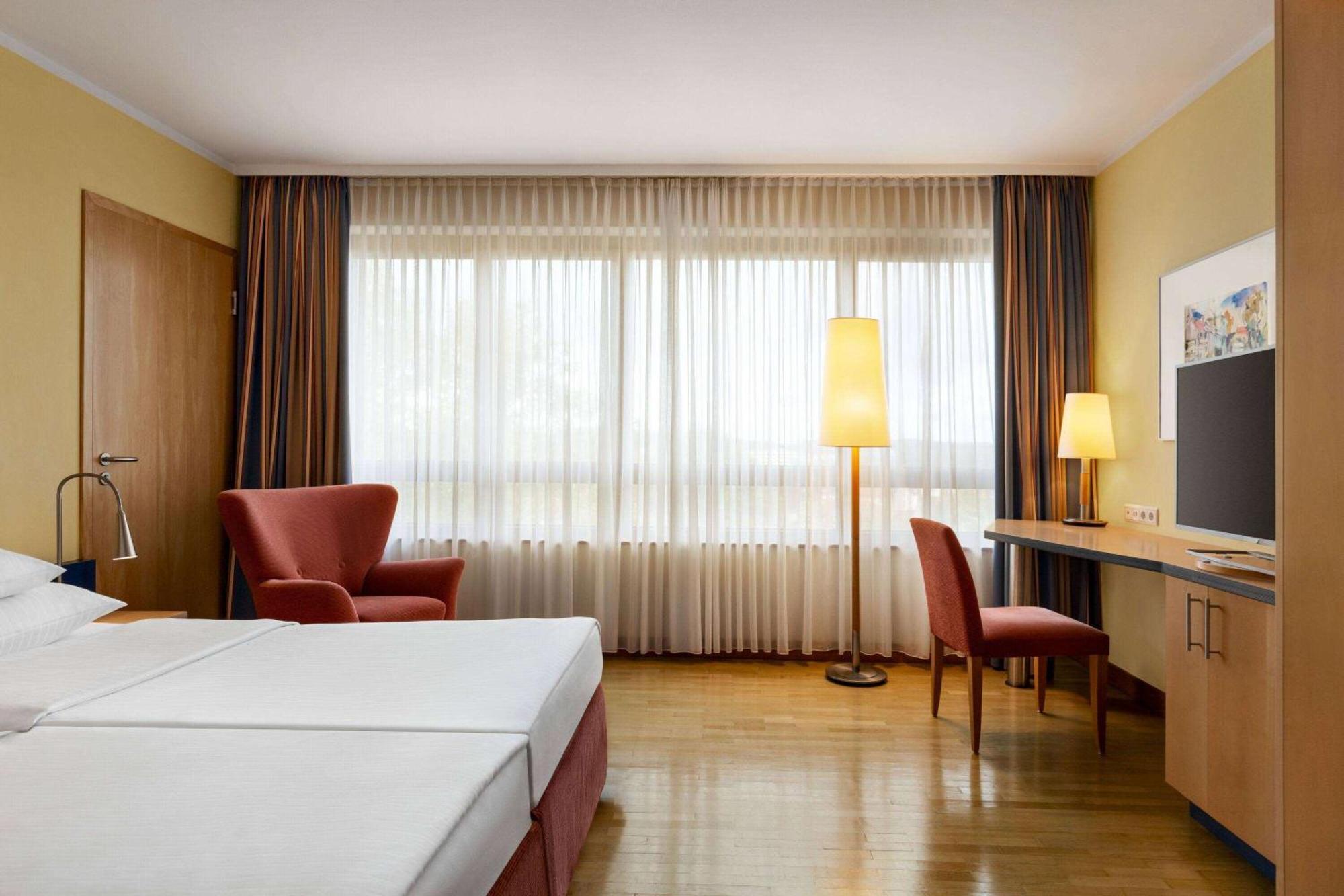 Vienna House By Wyndham Remarque Osnabrueck Hotel Exterior foto